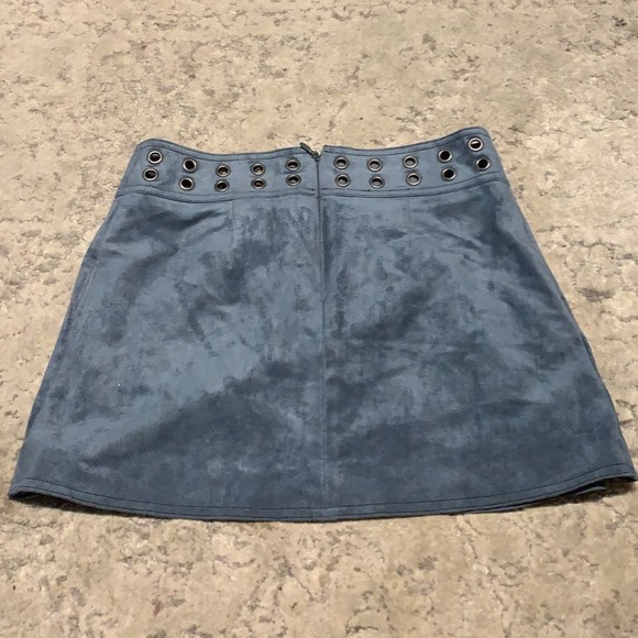 BCBG Velvet Mini Skirt - Picture 2 of 3